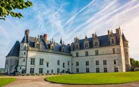 Zahlreiche Burgen und Schlösser warten darauf entdeckt zu werden